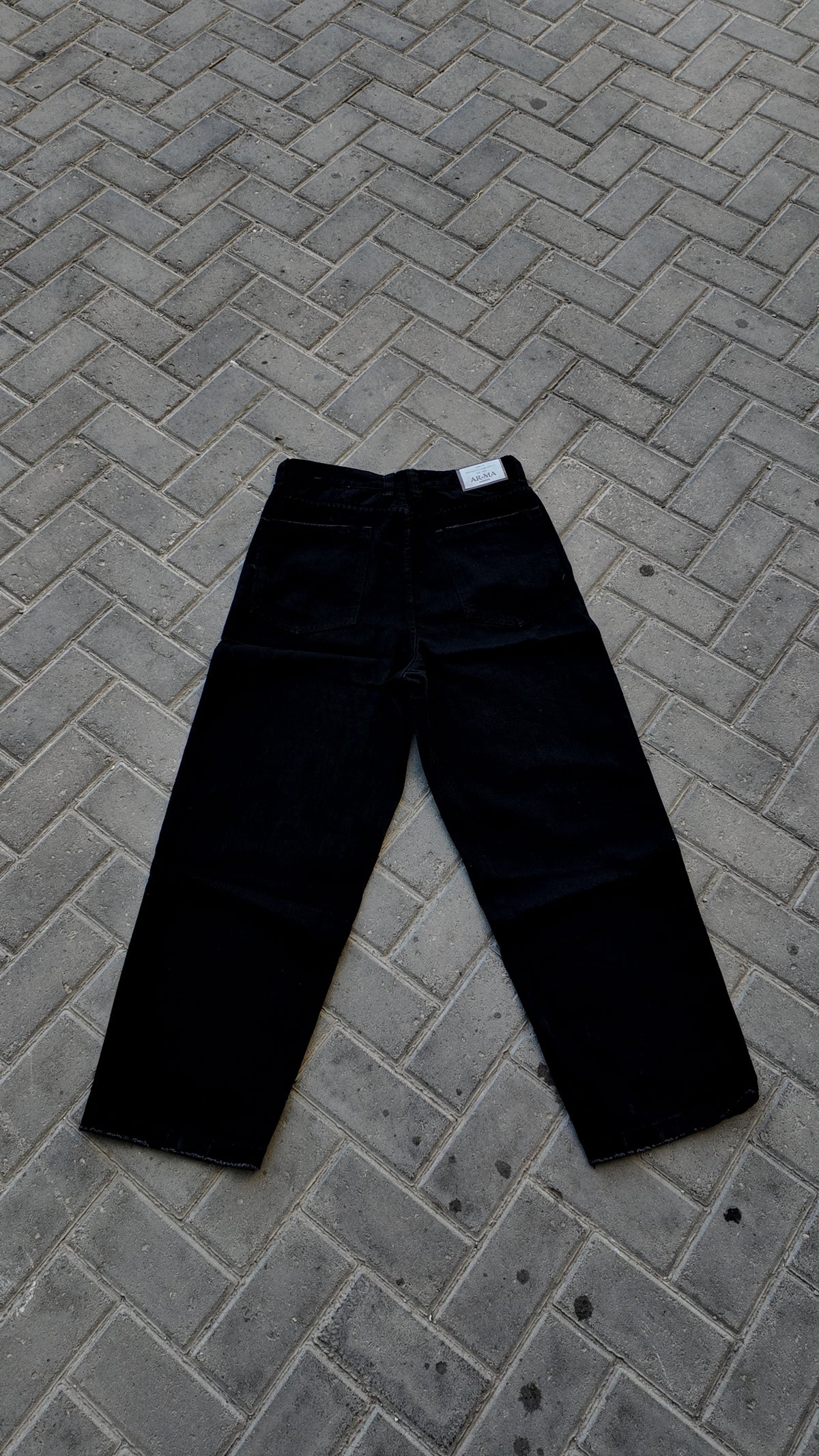 NINN Baggy Jeans - Solid Black - Product photo 11
