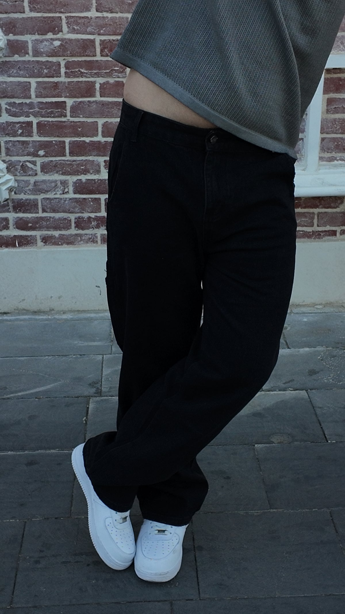 Utility Relaxed Jeans - Dark Black - Image 3